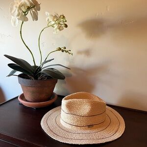 GiGi PIP Women's Straw Striped Panama Hat Beige One Size